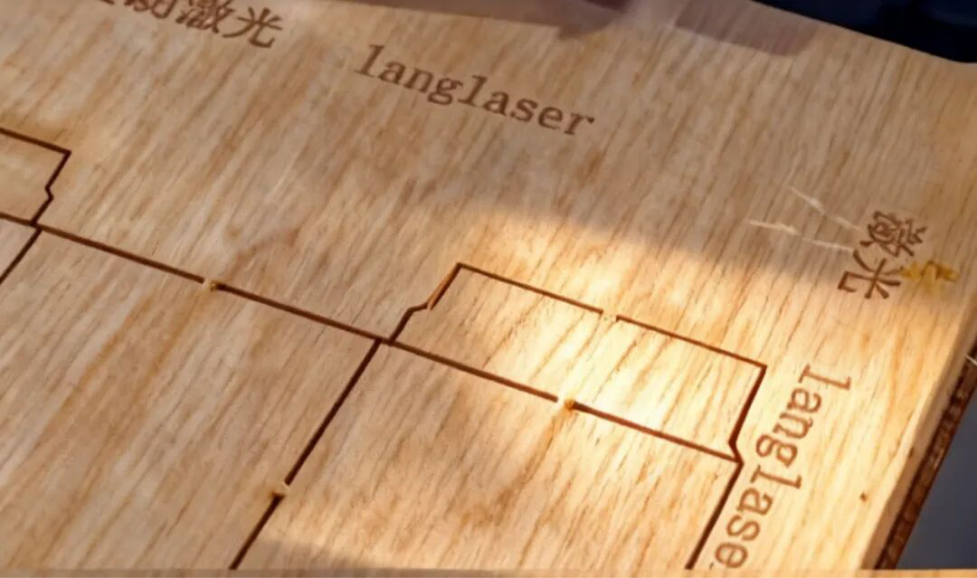 ¡Explorando el potencial ilimitado de los sistemas de troqueles con cuchilla láser!