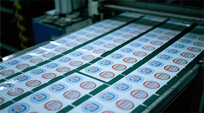 Este controlador láser abre nuevas posibilidades para el troquelado láser.